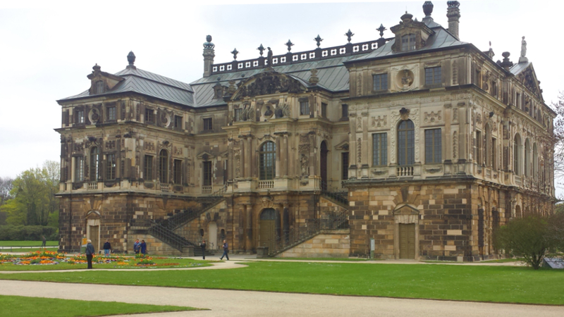 Entdecke Dresden- Willkommen im Großen Garten Dresden - Palais  Foto: Frank Loose 