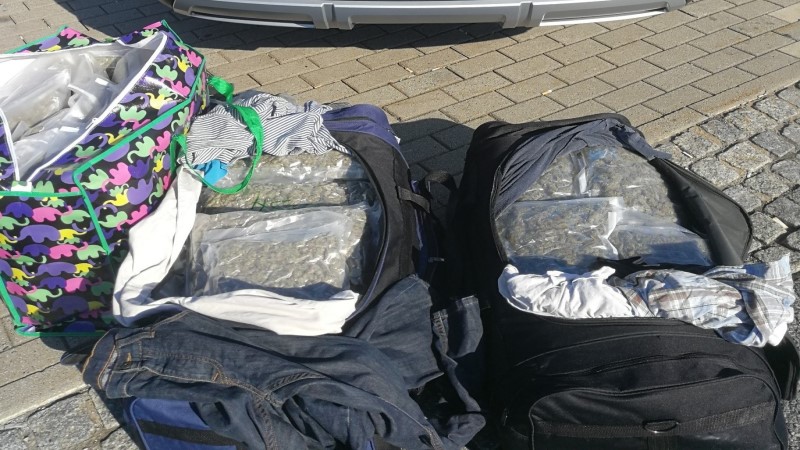 HZA-DD: Zoll stellt 29 Kilogramm Marihuana sicher   Foto: Bundespolizei