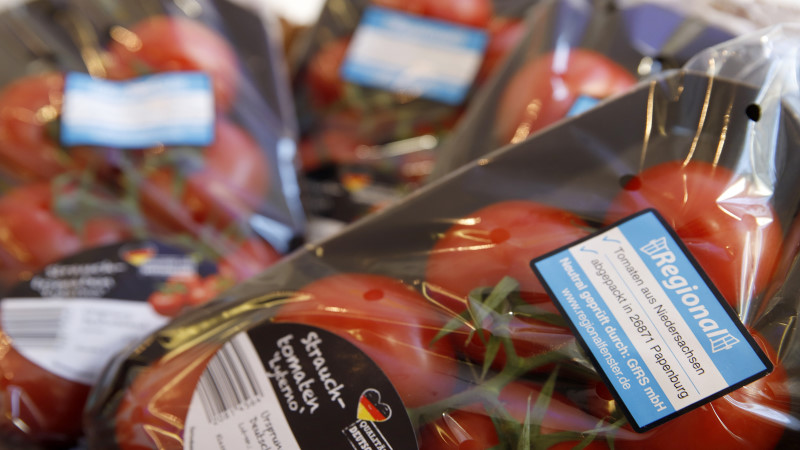 Kennzeichnung sächsischer Produkte mit dem Regionalfenster startet  - Tomaten aus Niedersachsen - www.regionalfenster.de   Foto: © Holger Gross