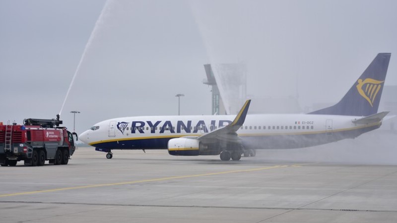 Ryanair fliegt wieder von Dresden nach London  Foto: © Archiv-MeiDresden.de/Mike Schiller