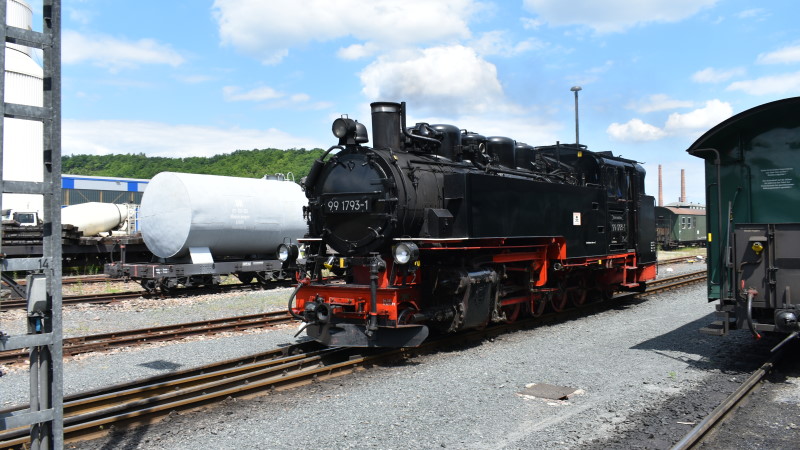 Weißeritztalbahn auf der Fahrt von Freital-Hainsberg nach Kurort Kippsdorf Foto: © MeiDresden.de/Mike Schiller