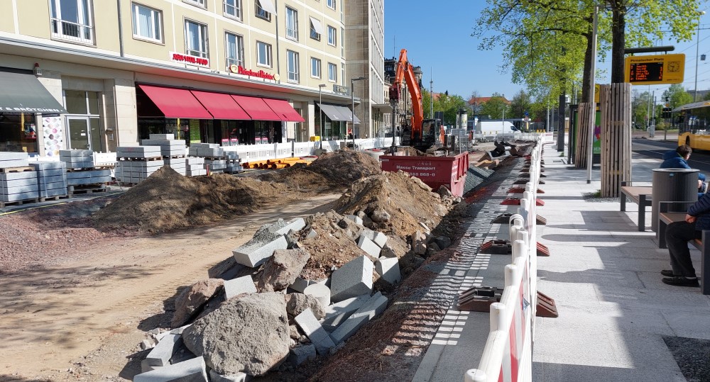 Neue Haltestelle am Pirnaischen Platz Foto: © MeiDresden.de/Mike Schiller