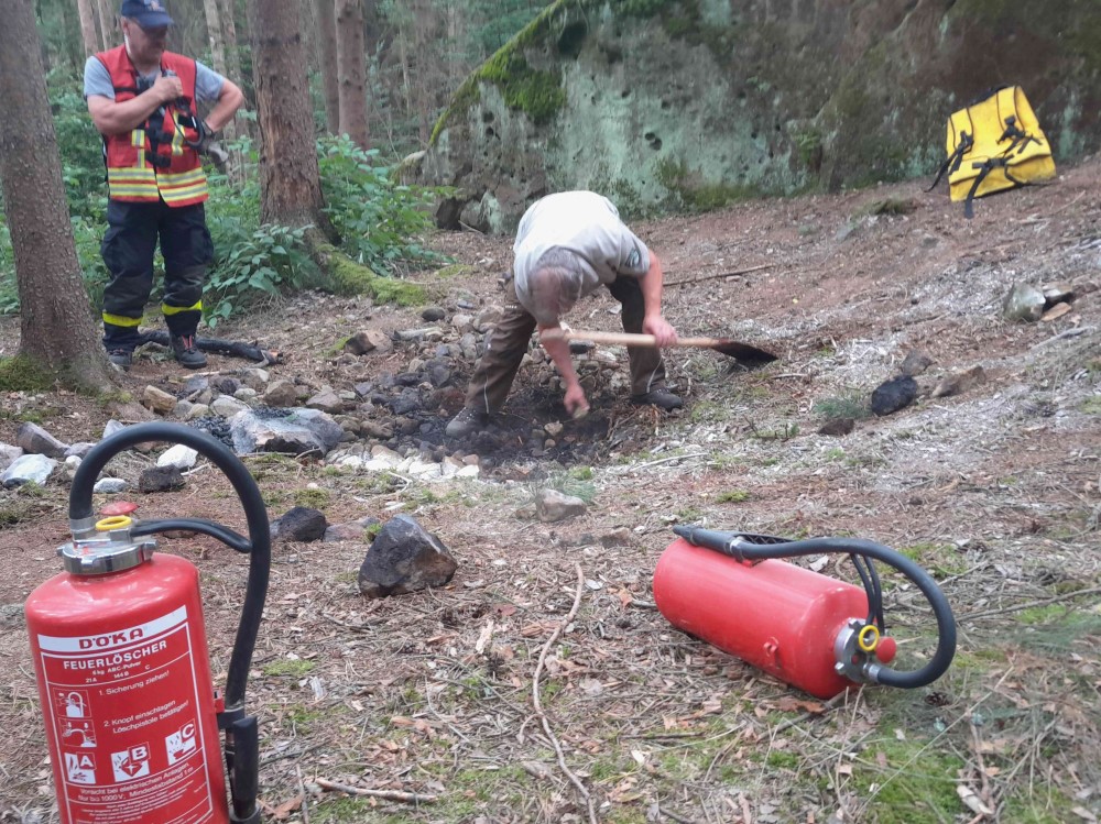 Illegales Lagerfeuer Waldbrand verhindert - Foto: © Foto: D. Greksch