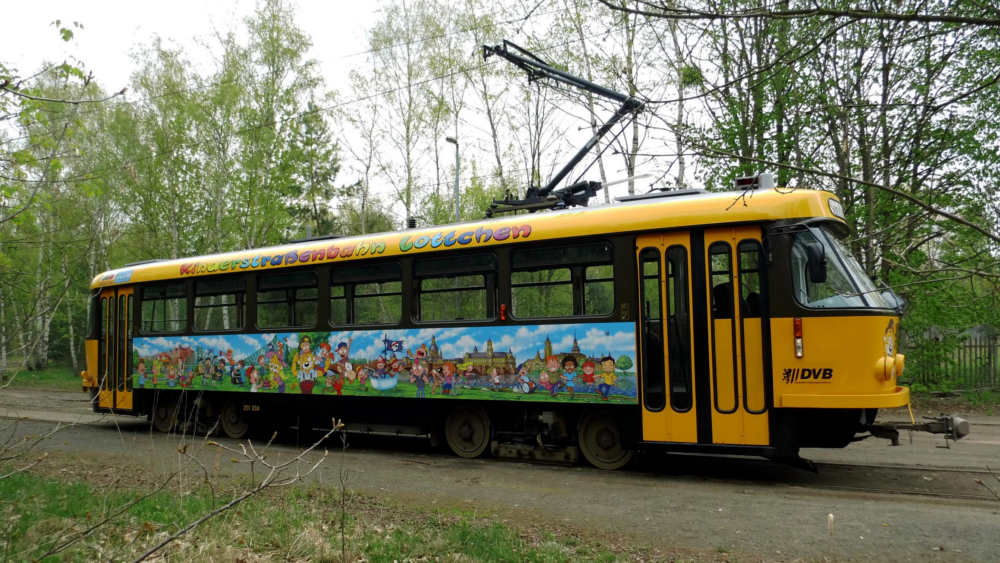  Kinderstraßenbahn Lottchen © LHD Jugendamt