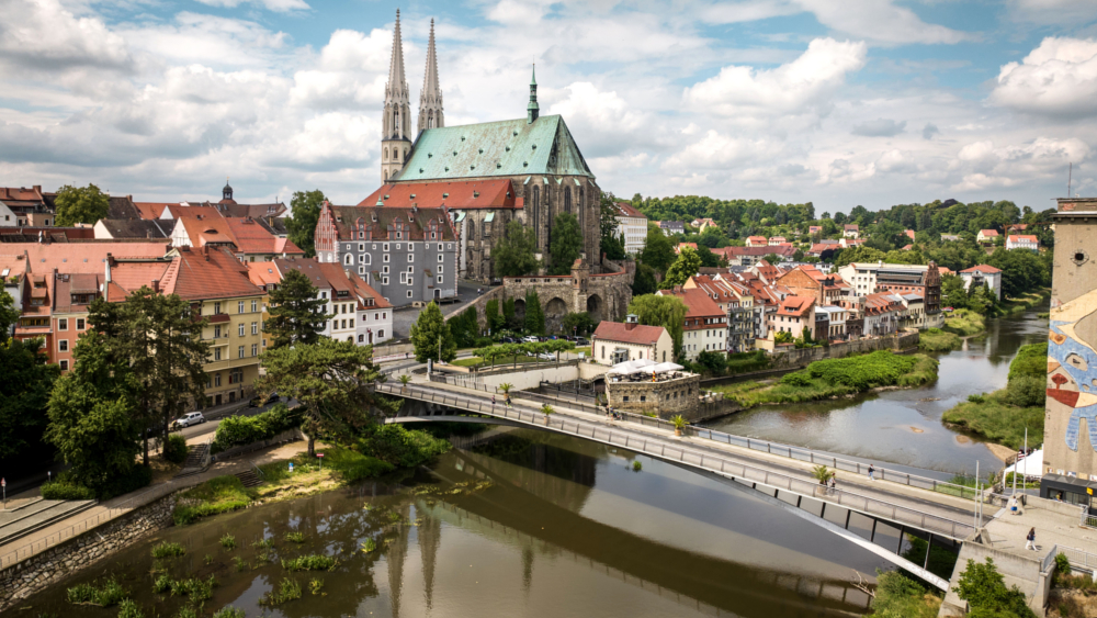 Wer nach Görlitz - der östlichsten Stadt Deutschlands - kommt, wird vor allem von der architektonischen Vielfalt überwältigt sein. Foto: DJD/Oberlausitz-Niederschlesien/Philipp Herfort