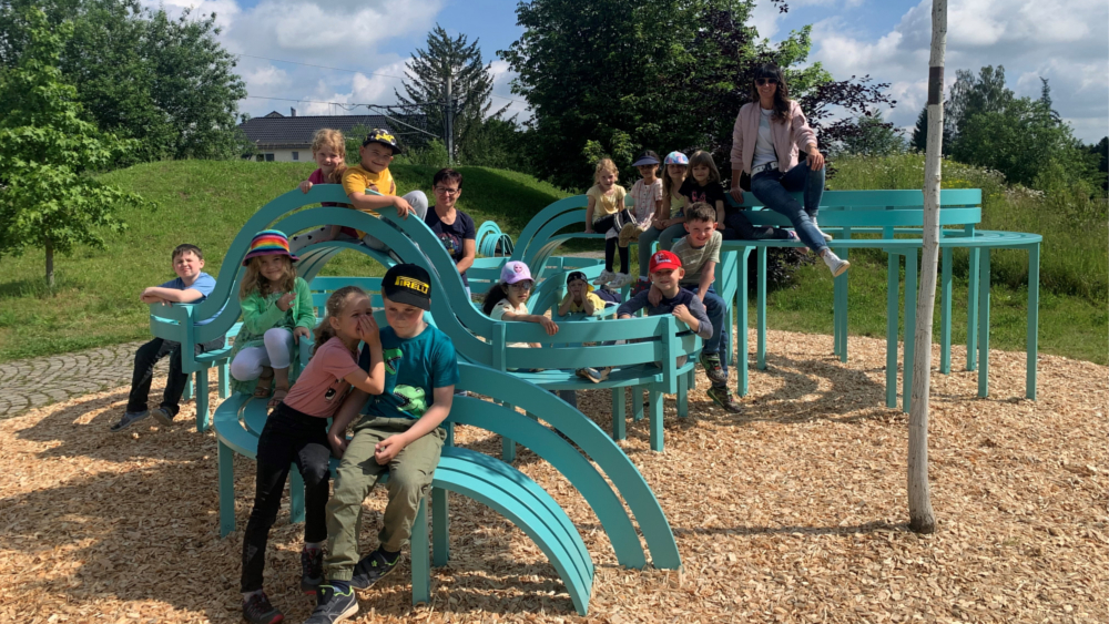 Jeppe Hein, Modified Social Bench for Jahnsdorf ©Gemeinde Jahnsdorf/ Erzgeb.