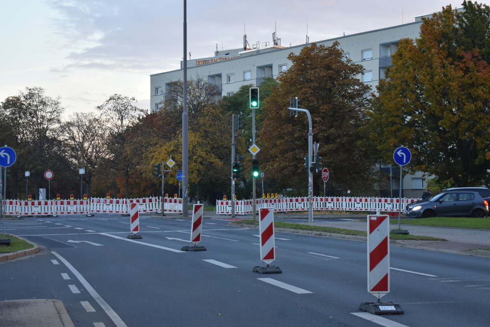 Ampel vor der Carolabrücke  © MeiDresden.de