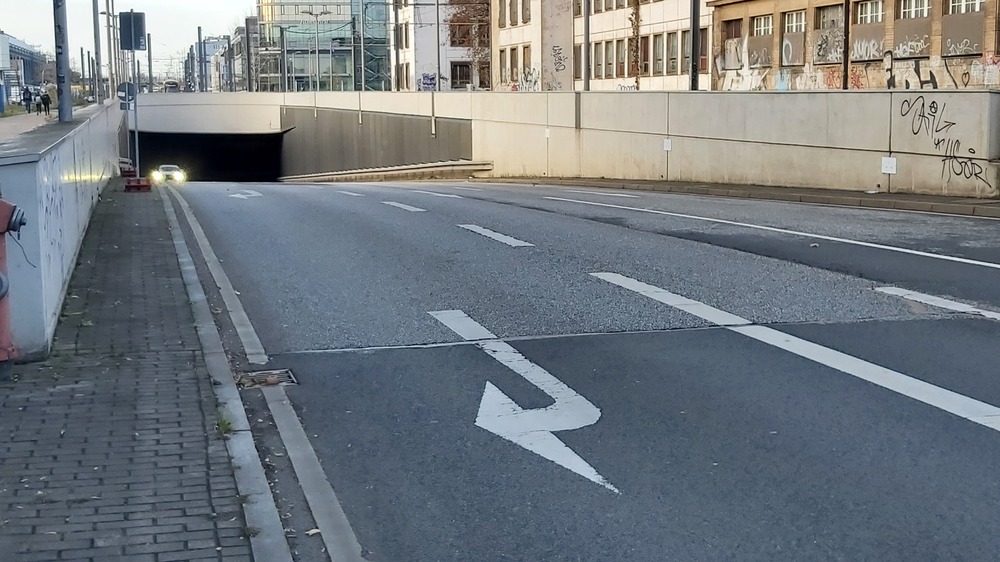 Ausfahrt Südröhre am Tunnel Wiener Platz. Foto: MeiDresden.de