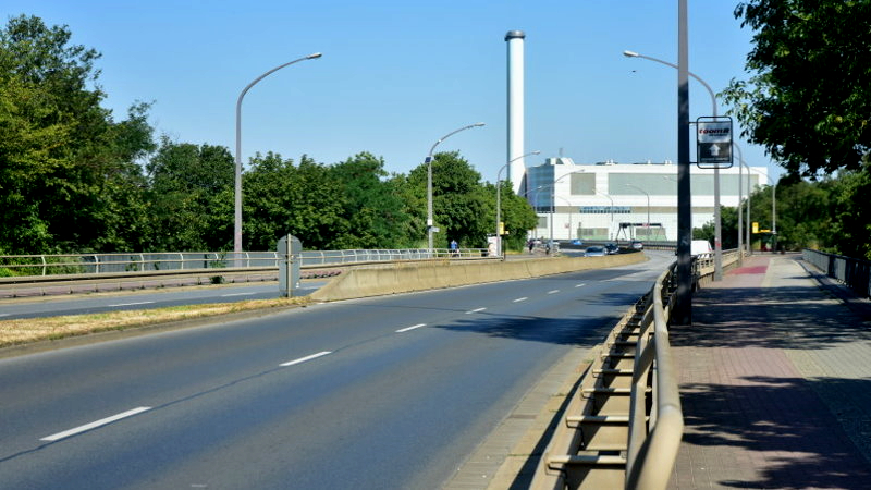 Nossener Brücke: Auch hier wurden Schäden festgestellt, ab 2026 soll die Brücke komplett neu gebaut werden. Foto: MeiDresden.de