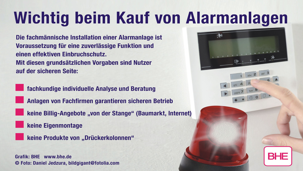 Damit eine Alarmanlage im Ernstfall fehlerfrei funktioniert, ist eine sachkundige Beratung, Planung und Montage durch eine Fachfirma unabdingbar. Foto: DJD/BHE Bundesverband Sicherheitstechnik
