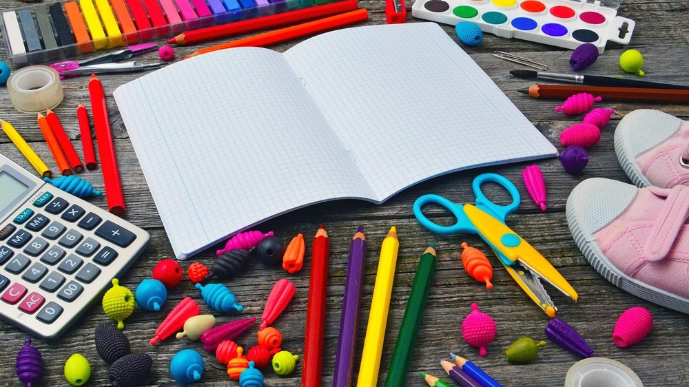 Unterstützung für Familien mit geringem Einkommen - Sommerferien kreativ gestalten  Symbolfoto (Pixabay)