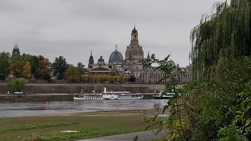 Der Goldene Oktober zeigte sich auch oft von seine trüben und feuchten Seite. Foto: MeiDresden.de