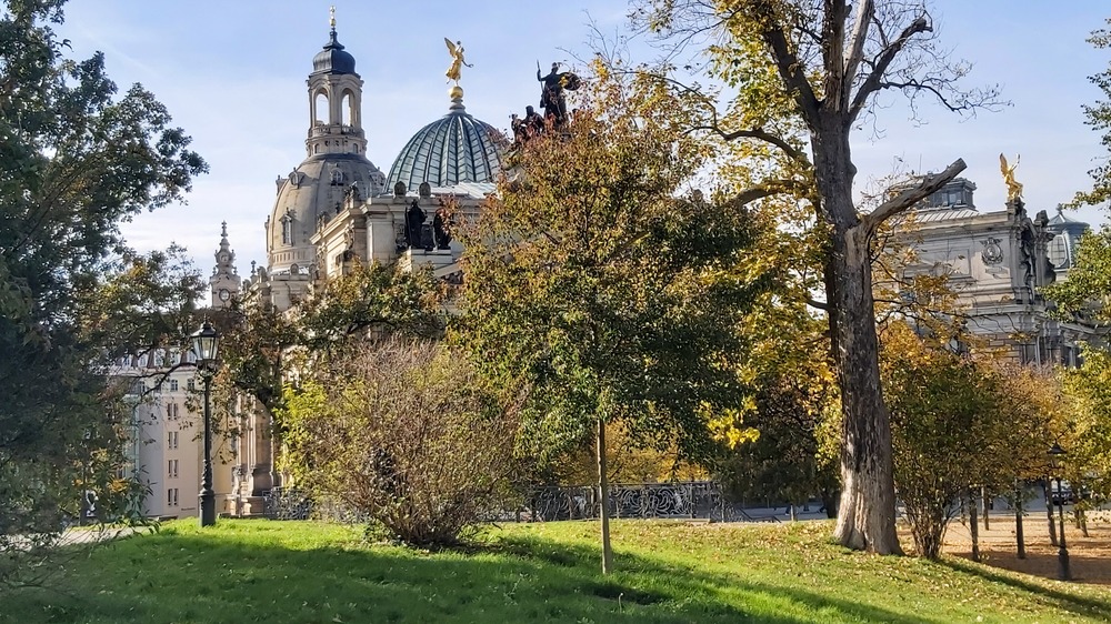 Sehr sonniger und trockener November mit Wärmeimpuls und Kälteeinbruch. Foto: MeiDresden.de