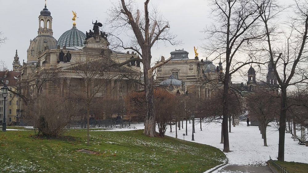 Sehr sonniger und trockener November mit Wärmeimpuls und Kälteeinbruch. Foto: MeiDresden.de