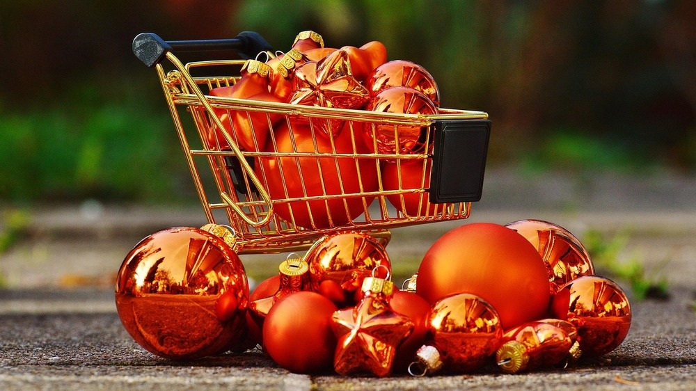 Vorbereitung und Einkauf für die Weihnachtstage sollten sorgfältig geplant werden. Foto: Alexa auf Picabay