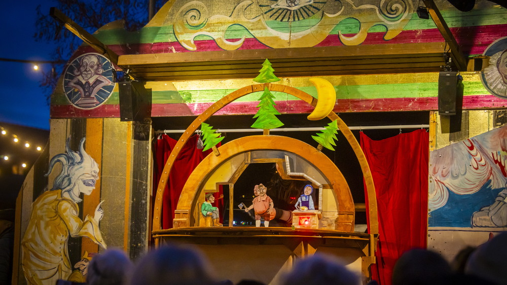 Lichterglanz und Budenzauber Altkötzschenbroda.- Puppenbühne Foto: Sylvio Dittrich