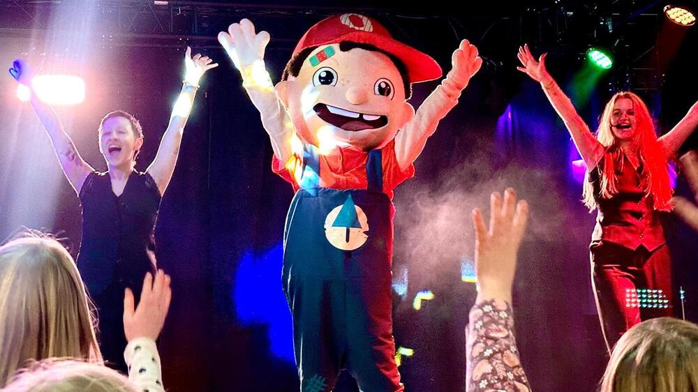 Kinderanimationsprogramm und Minidisco . Foto: Oskarshausen