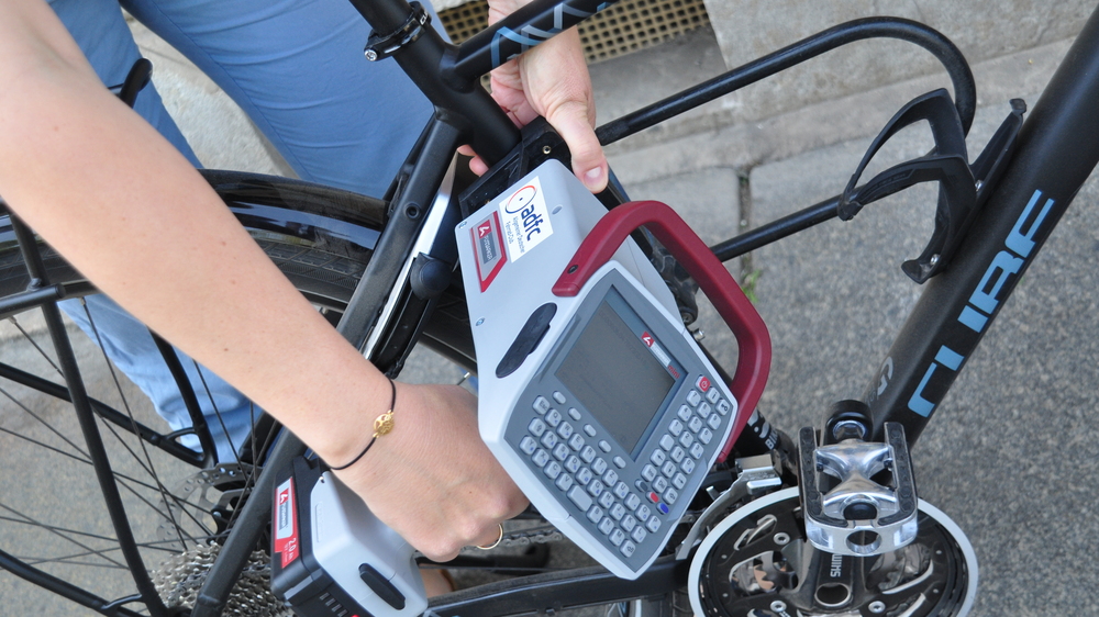 ADFC DD Fahrradcodierung . Foto : ADFC Dresden e.V.