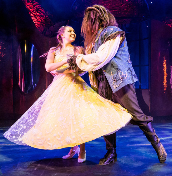 Die Schöne und das Biest   das Musical. Foto: Theater Liberi