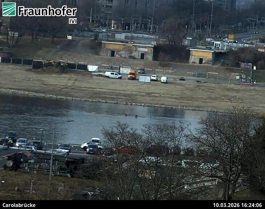 Carolabruecke Richtung Neustadt  © Verkehrsverbund Oberelbe/Fraunhofer IVI