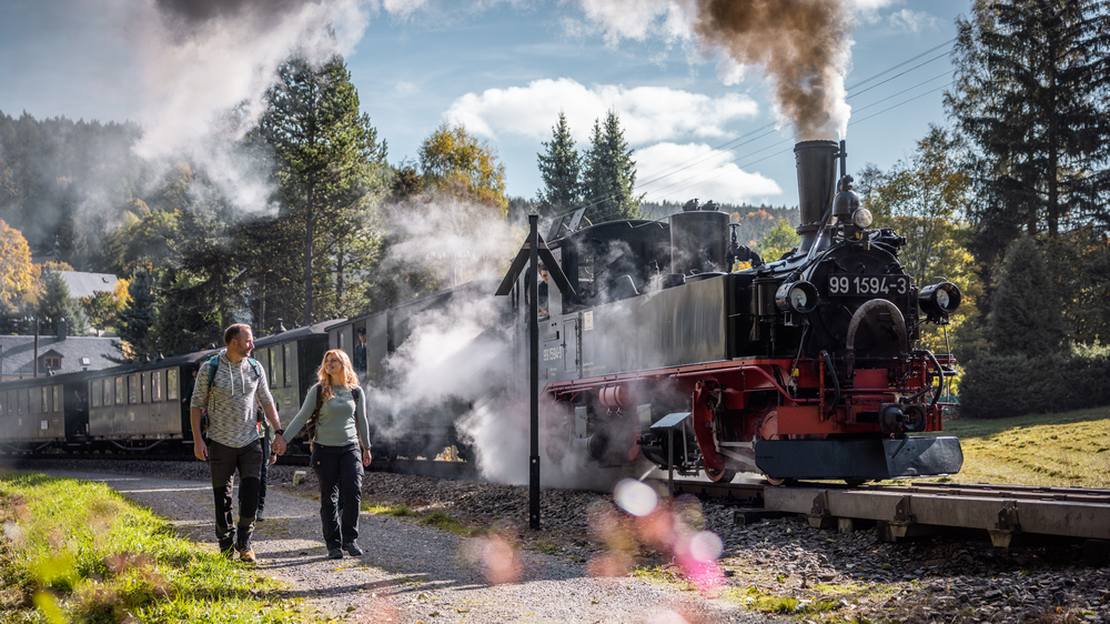 Pressnitztalbahn bei Schmalszgrube unterwegs. Foto: PhilippHerfortPhotography