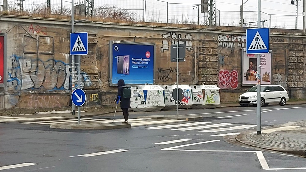 Neustadt: Neuer Fußgängerüberweg auf dem Dammweg . Foto: MeiDresden.de