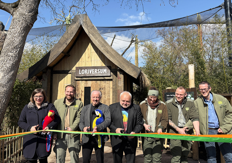 Vogelwelten sind eröffnet- feierliches Banddurchschneiden mit  Dr. Skadi Jennicke, Architekt P. Rasbach und Prof. Jörg Junhold.. Foto: Zoo Leipzig