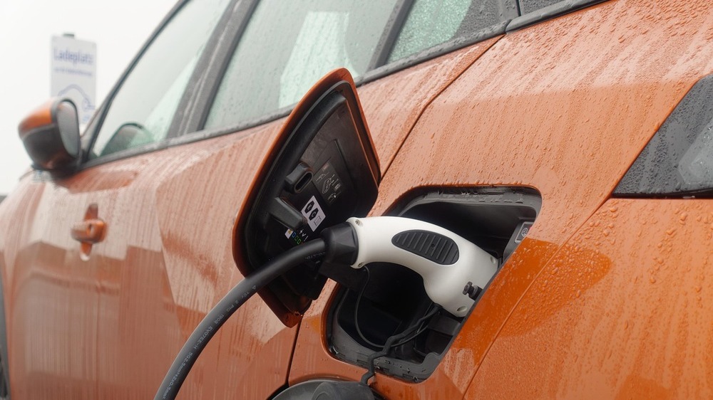 Tipps zum sicheren Kauf bei E-Autos. Foto: A. Krebs auf Pixabay