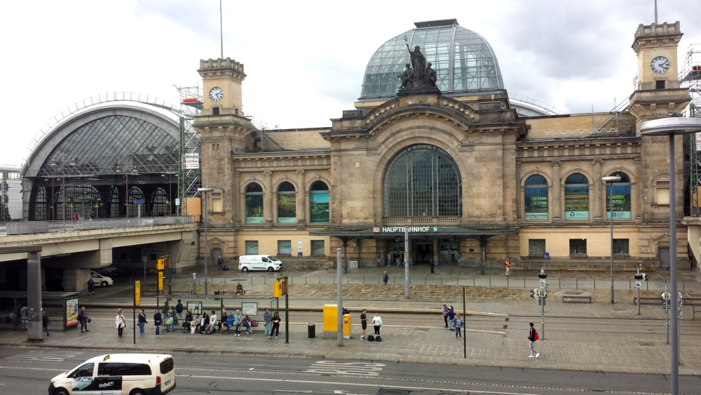 Fahrradversteigerung im Dresdner Hauptbahnhof. Foto: MeiDresden.de