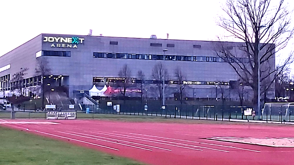 JOYNEXT Arena: Winterferien-Eislaufen auf Dresdens größten Eisflächen. Foto: MeiDresden.de