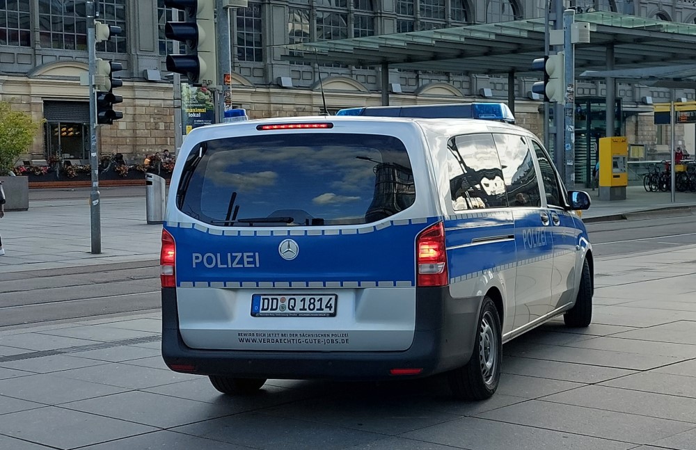 Polizei WienerPlatz Symbolfoto © MeiDresden.de