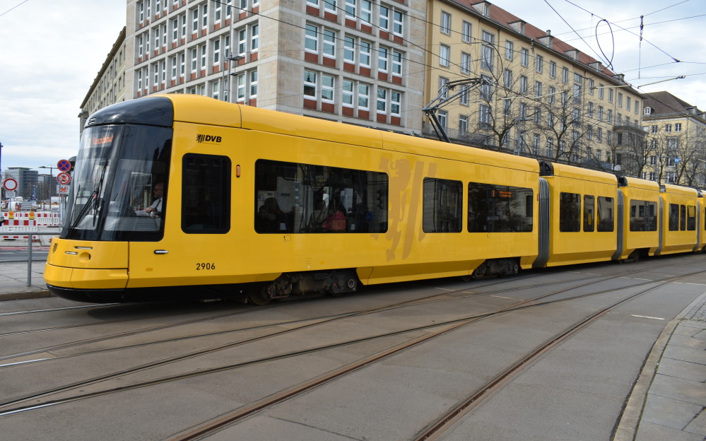 Stadtbahnwagen 2906 © MeiDresden.de